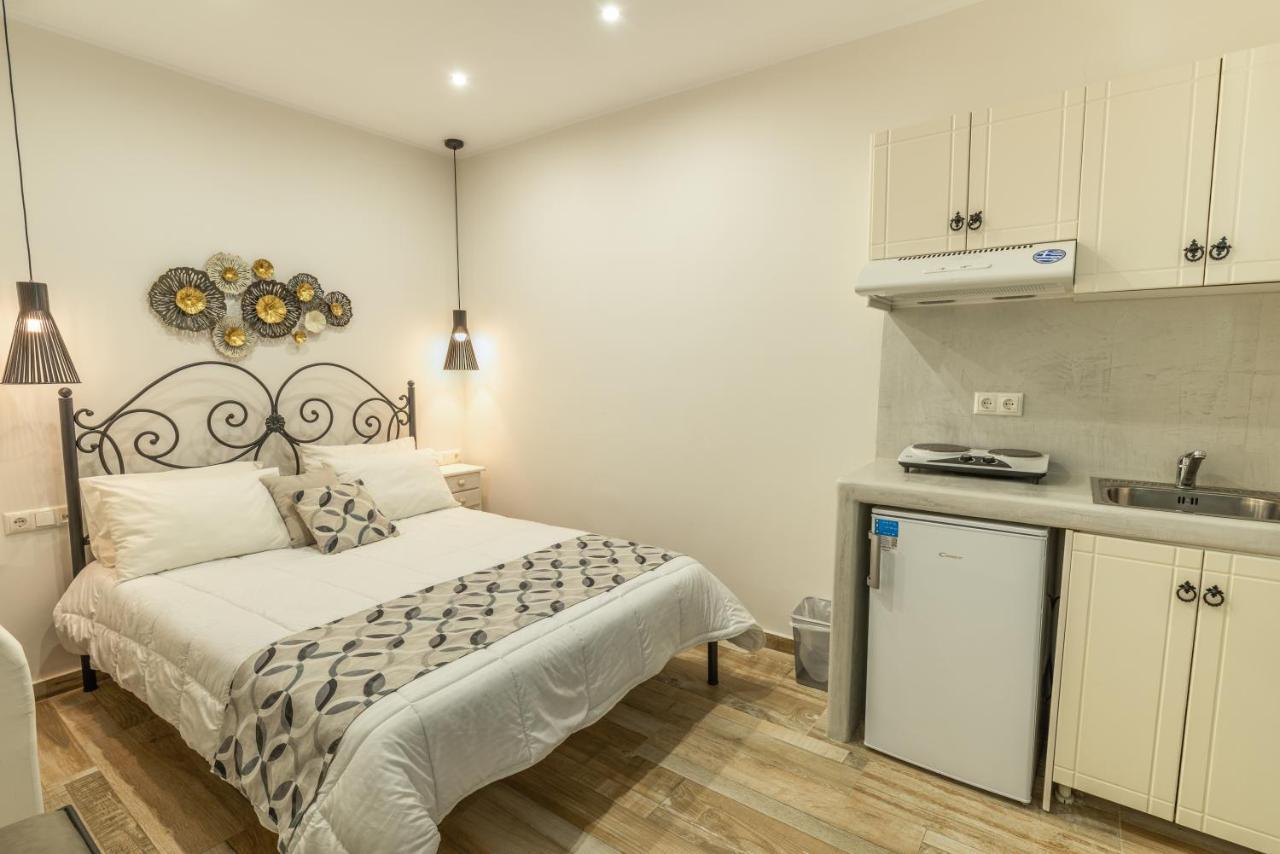 Naxos Enjoy Apartments Naxos City Экстерьер фото